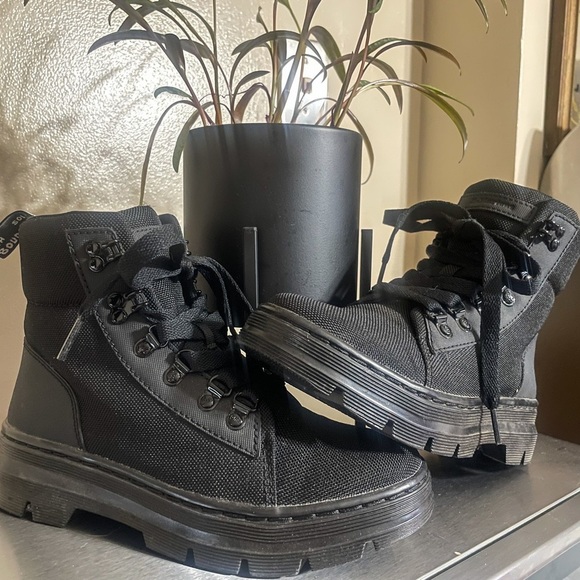 Dr. Martens Women's Combs W Combat Boot - Picture 2 of 7